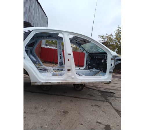 Порог со стойкой правый