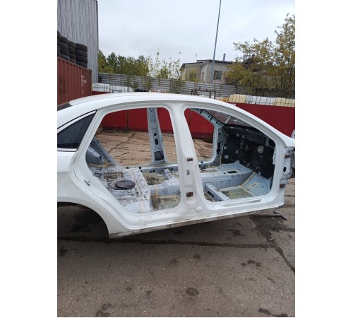 Порог со стойкой правый