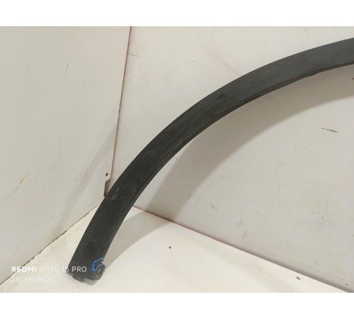 Накладка крыла передняя левая