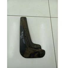 Брызговик задний левый