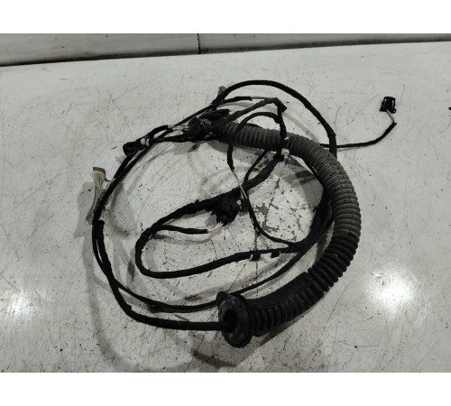 Электропроводка двери задняя левая