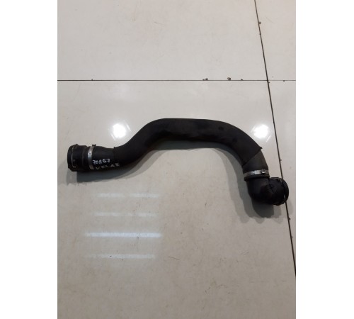 Патрубок системы охлаждения