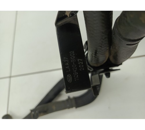 Патрубок системы охлаждения