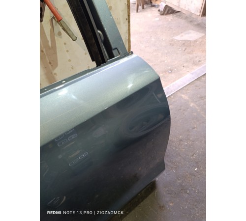 Дверь задняя правая