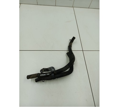 Патрубок системы охлаждения