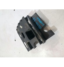 Кронштейн заднего бампера правый