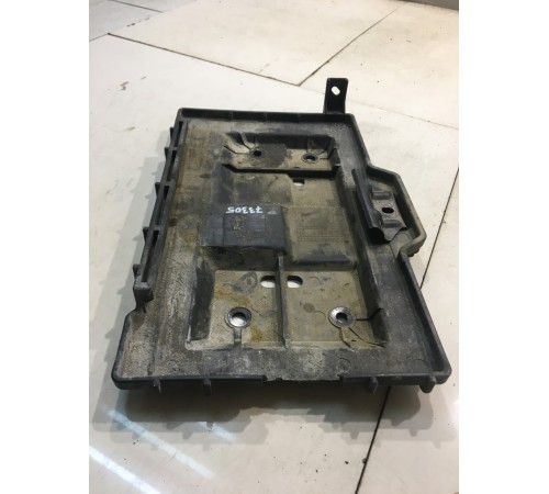 накладка под АКБ