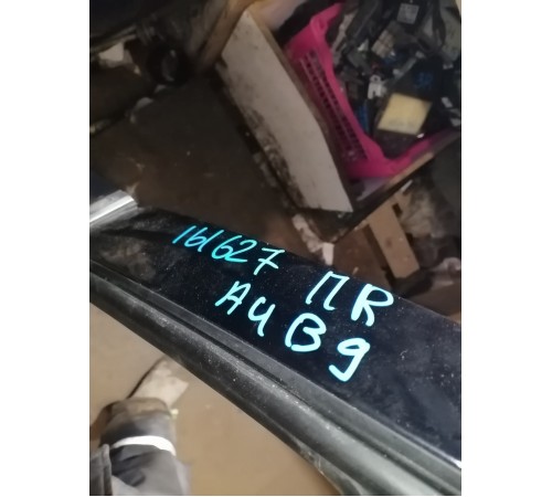 Дверь передняя правая