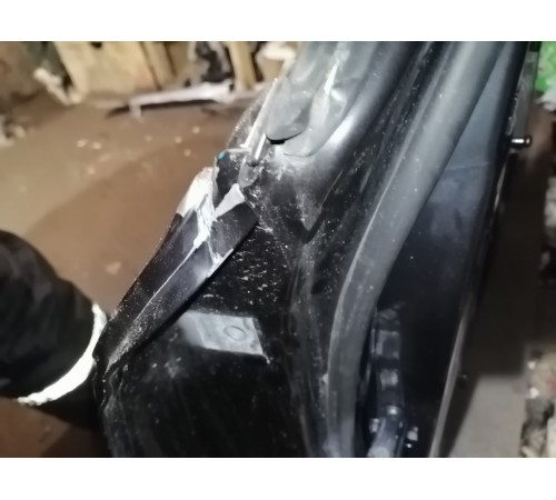 Дверь передняя правая