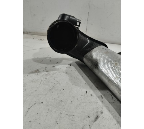 Патрубок интеркулера