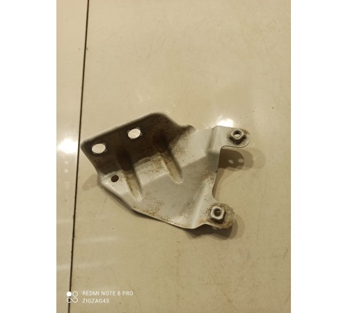 Крепление крыла(переднее правое)