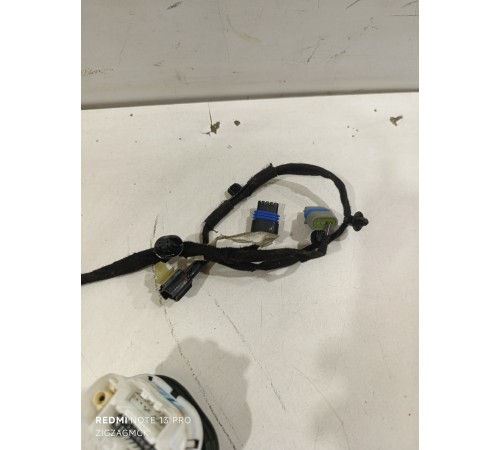 Электропроводка двери передняя левая