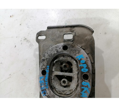 Опора двигателя