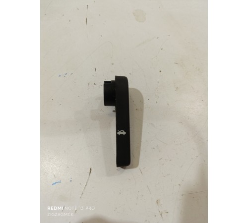 Ручка открывания капота