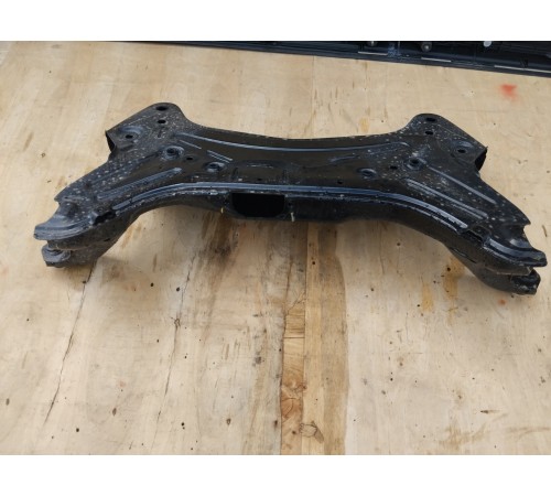 Балка подвески (подрамник) передняя