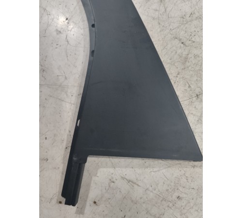 Накладка двери задняя левая