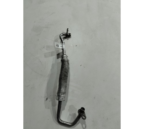 Трубка маслоотдачи турбины