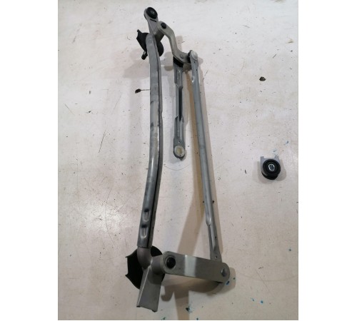 Трапеция стеклоочистителя