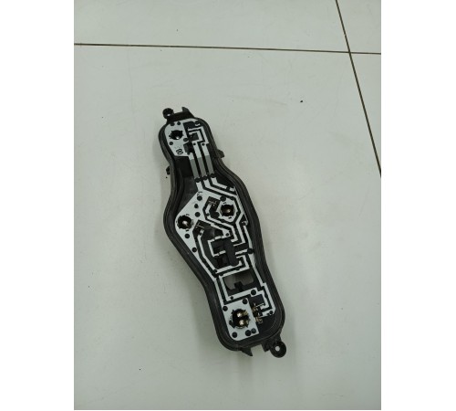 Плата заднего правого фонаря