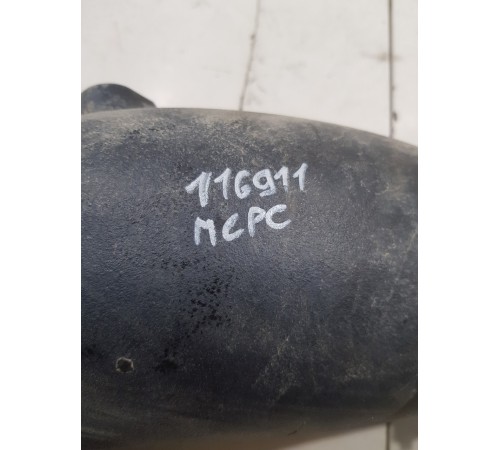 Патрубок воздушного фильтра