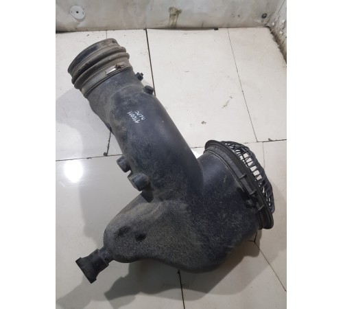 Патрубок воздушного фильтра