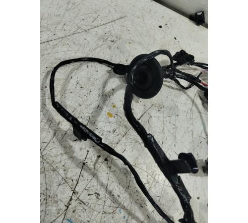 Электропроводка двери задняя левая