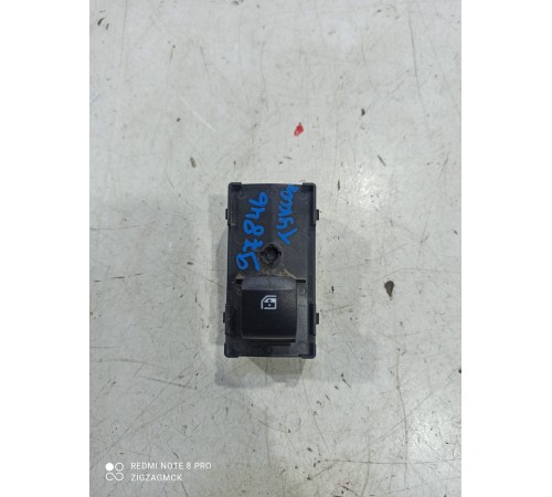 Кнопка стеклоподъемника (передняя правая)