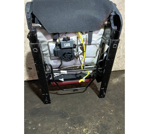 Сиденье переднее правое