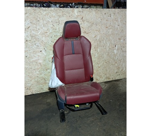 Сиденье переднее правое