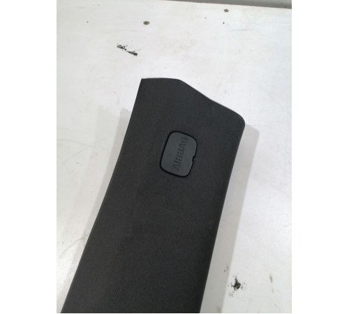 Обшивка стойки лобового стекла правая