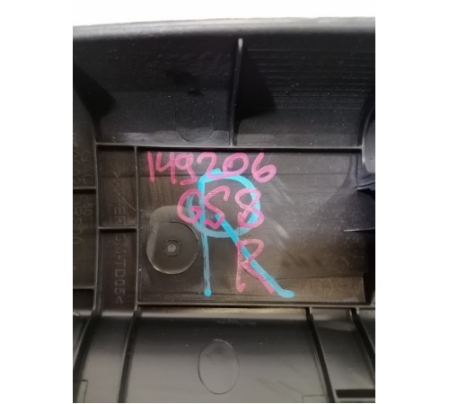 Обшивка стойки лобового стекла правая