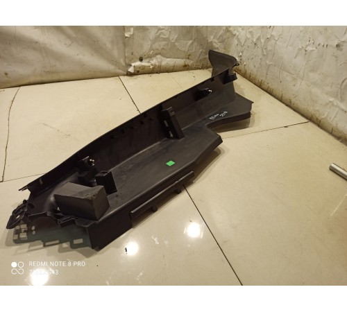 Накладка стойки (задняя, правая)