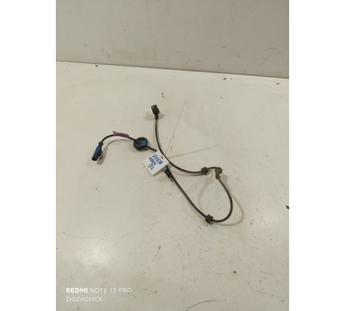 Датчик ABS передний левый