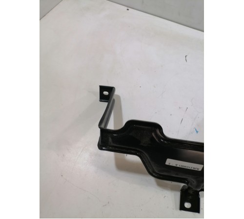 Кронштейн аккумулятора