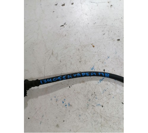 Шланг тормозной передний правый