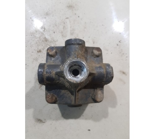 Ускорительный клапан