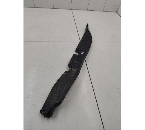 Уплотнитель крыла правый