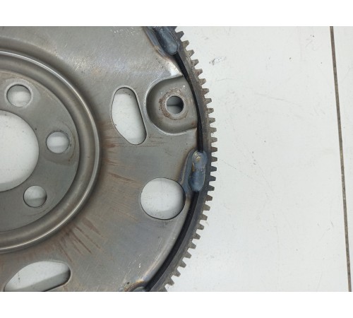 Маховик двигателя