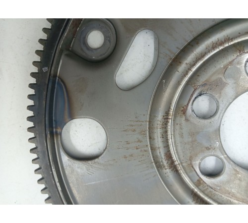 Маховик двигателя