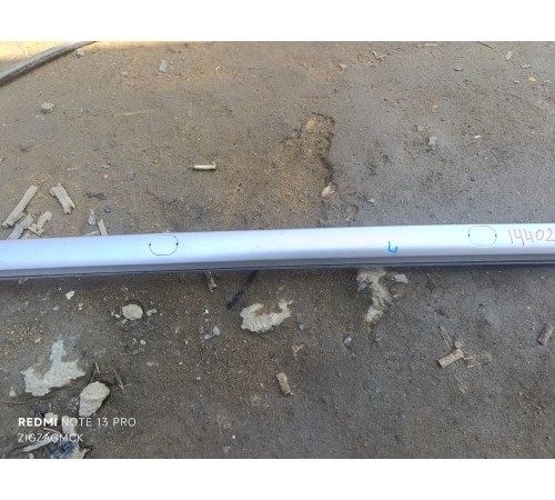 Рейлинг крыши левый