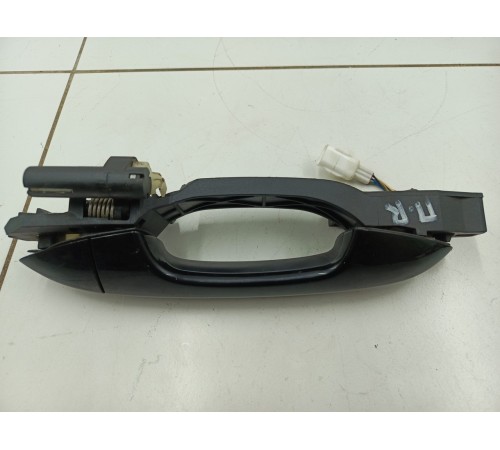 Ручка двери передняя правая внешняя