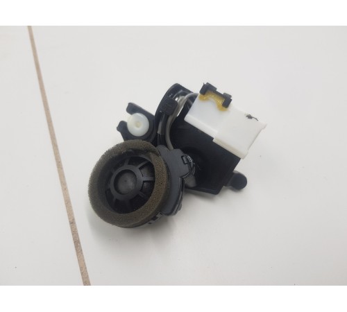 Динамик передний правый