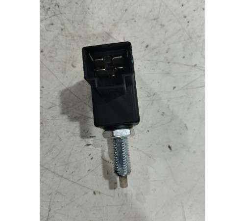 Датчик положения педали тормоза