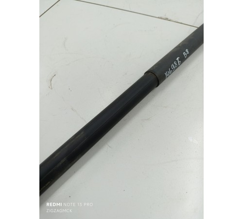 Амортизатор крышки багажника