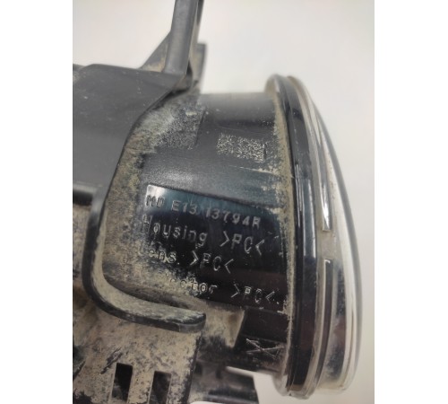 Противотуманная фара передняя правая