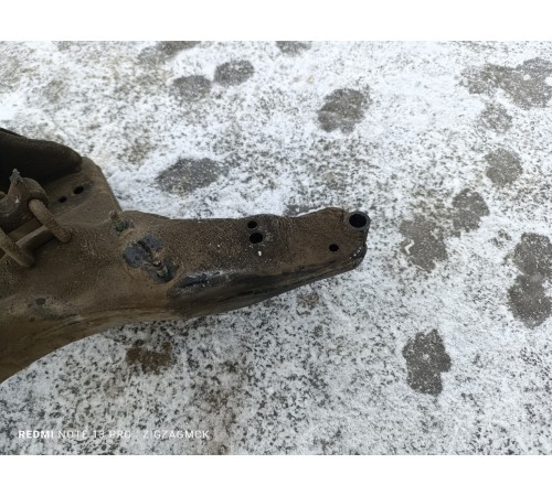 Подрамник задний