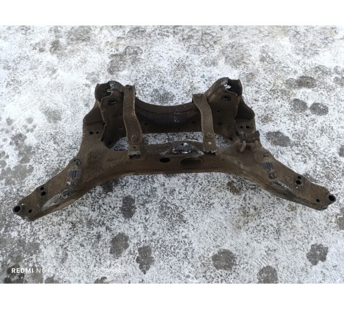 Подрамник задний