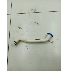 Горловина бачка омывателя с крышкой