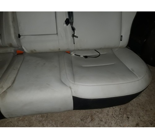 Задний ряд сидений