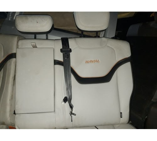 Задний ряд сидений